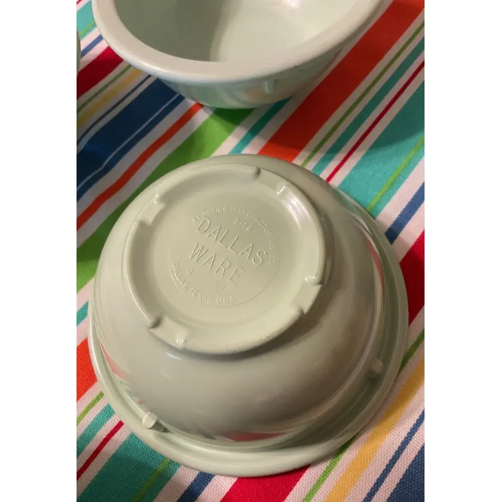 Vintage Set of 5 Dallas Ware Melamine Bowls Seafoam Green